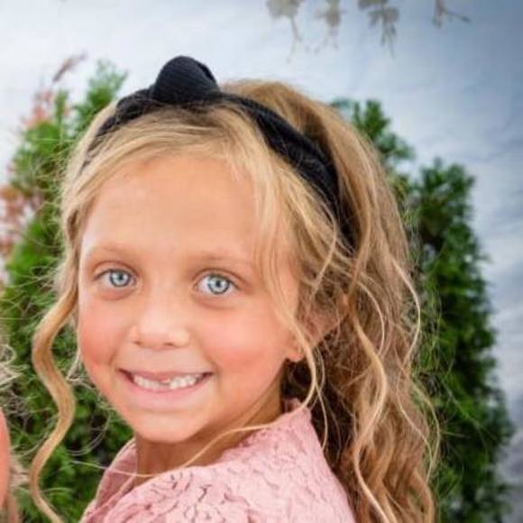 Meet your Posher, Kathy - Picture 1 of 1